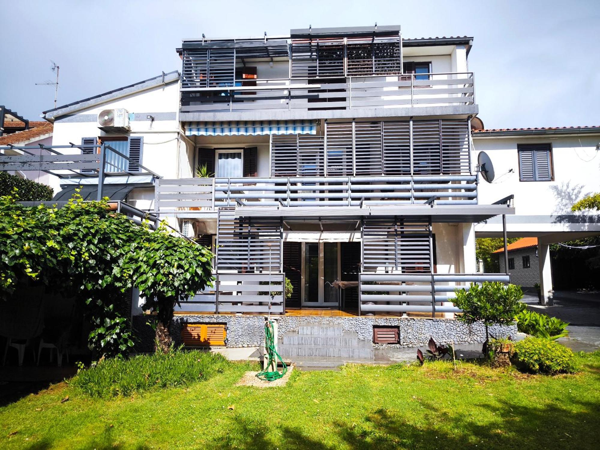 Apartmani Andrea Pula Bagian luar foto