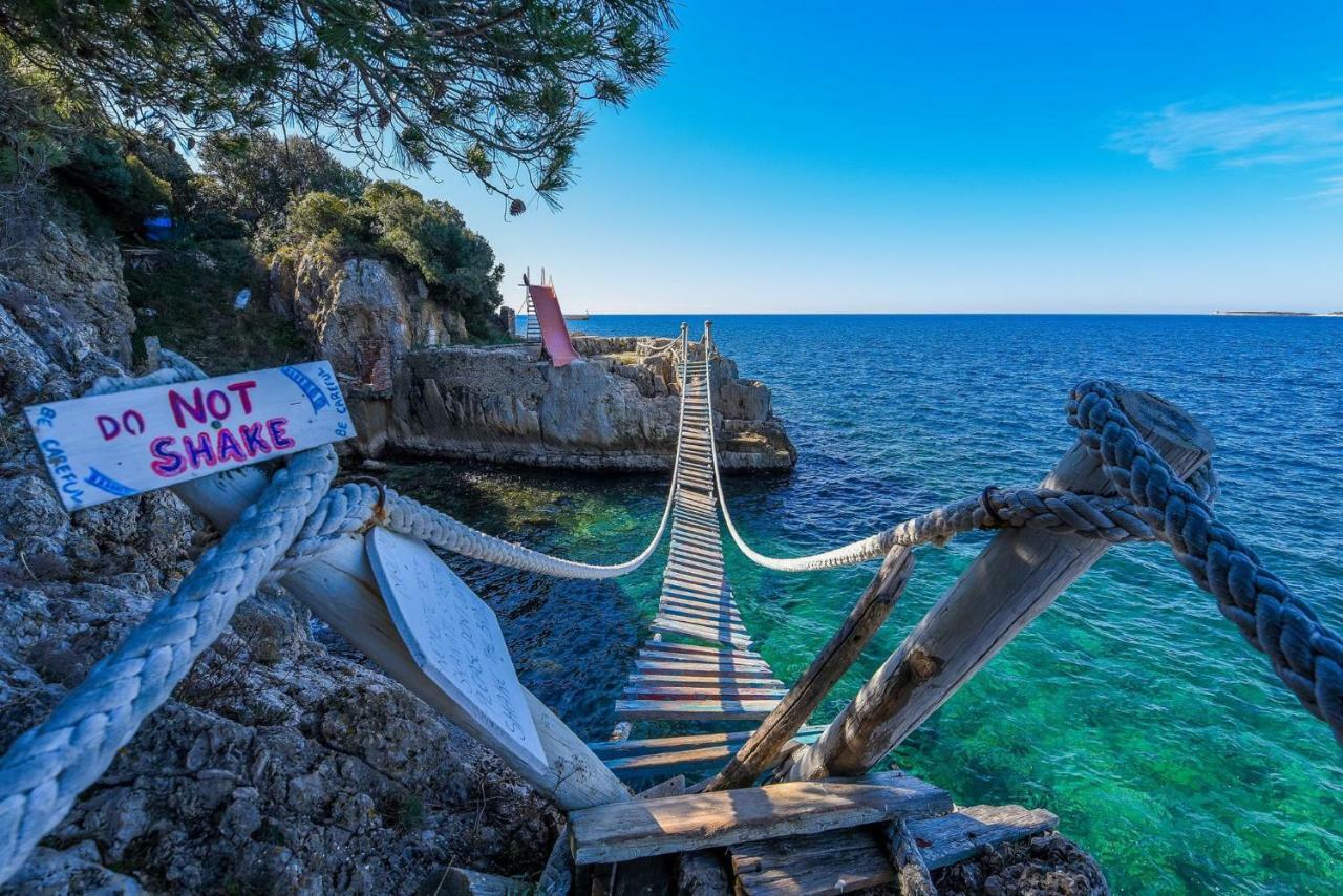 Apartmani Andrea Pula Bagian luar foto