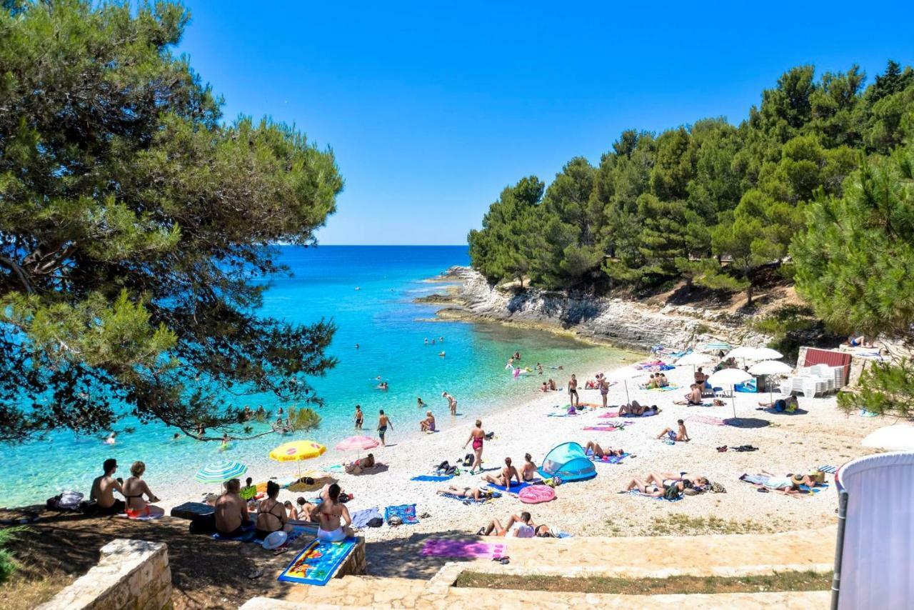 Apartmani Andrea Pula Bagian luar foto